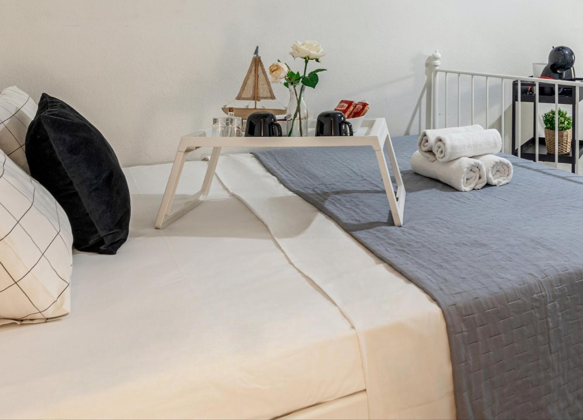 Cocomelo Apts 2 Heraklion  Bagian luar foto